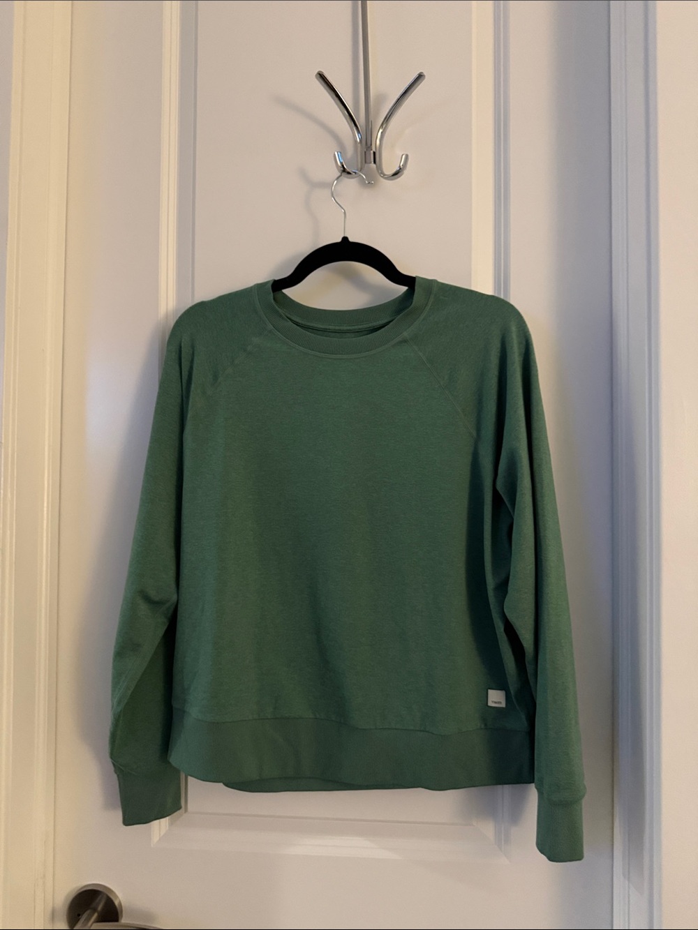 Vuori Modern Crewneck - Green